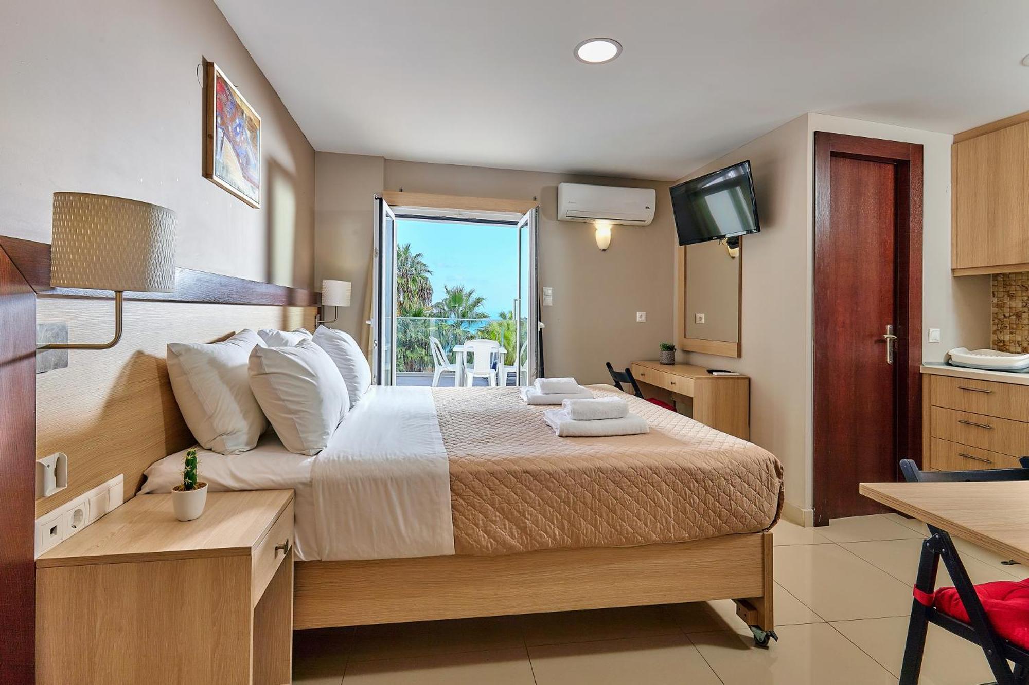 Dorian Boutique Hotel-Apartments Herszonisszosz Kültér fotó